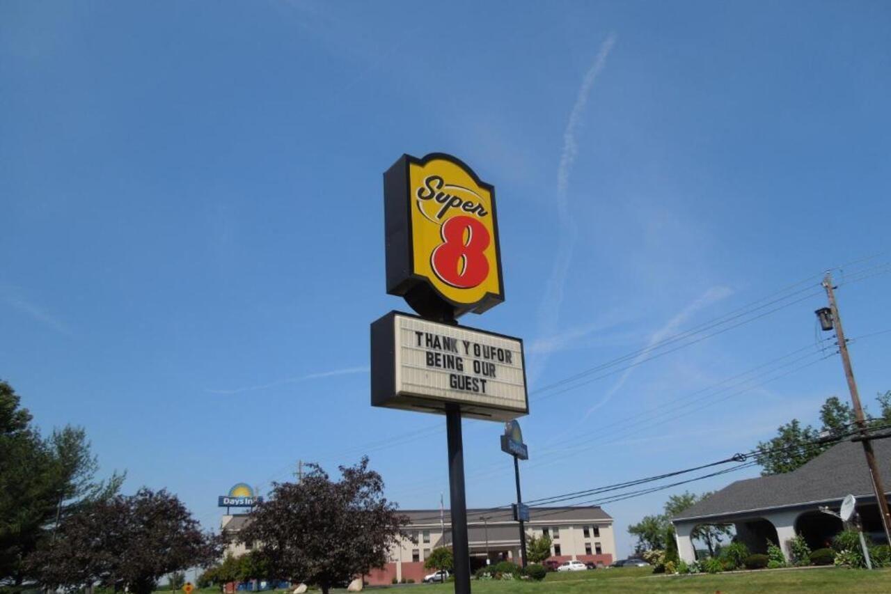 Super 8 By Wyndham Kent/Akron Area Kültér fotó